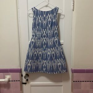 NWT Alice + Olivia Blue and White Party Dress